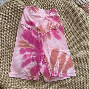 Aerie crossover bike short